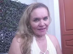 Amateur Adult Webcam of sara_hilton