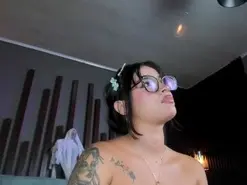 Amateur Live Porn of melody_cute