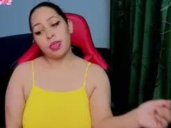 Amateur Adult Webcams of charlottee_love