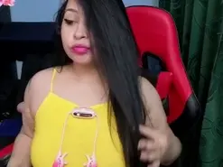Amateur Adult Webcam of charlottee_love