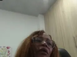 Amateur Live Sex Cam of CelineMature