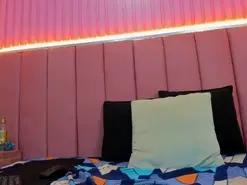 Amateur Watch Live Sex Cams of Queenstarhyl