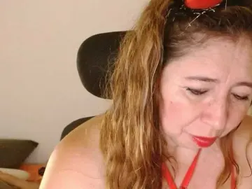 Bongacams Watch Live Sex Cams of Valentina-mature