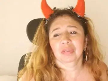 Bongacams Watch Live Sex Cams of Valentina-mature