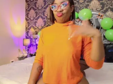 Bongacams Live Porn of CaseyMoons