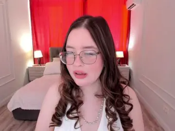 Bongacams Best Webcam of HoneyGlow