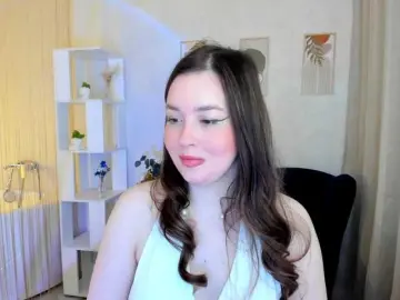 Bongacams Watch Live Sex Cams of HoneyGlow