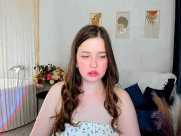 Bongacams Nude Webcam of HoneyGlow