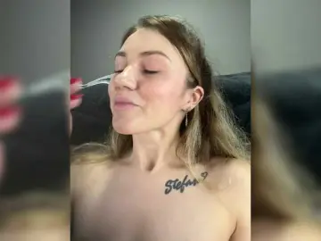 Bongacams Private Sex Chat of KristinaMoonx