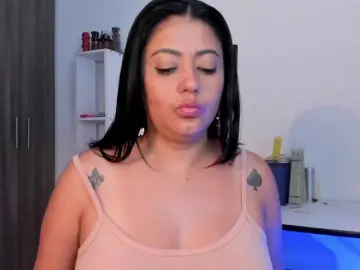 Bongacams Live Sex of Lauratoro