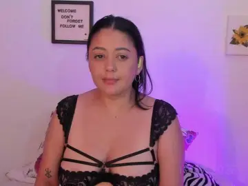 Bongacams Free Live Porn of Lauratoro