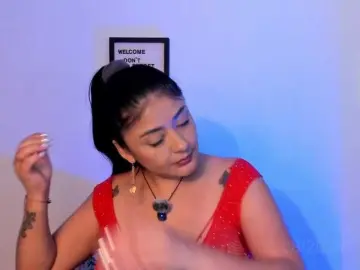 Bongacams Best live sex cam show of Lauratoro