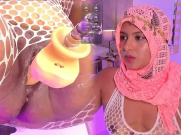 Bongacams Private Sex Chat of RhiaNeal