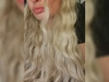 Bongacams Watch Live Sex Cams of Sofaa
