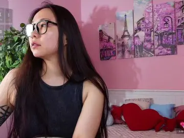 Bongacams Live Sex Cam of Inari-Okami