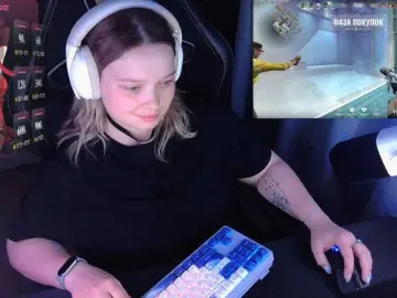 Bongacams Private Sex Chat of AlinaAdams