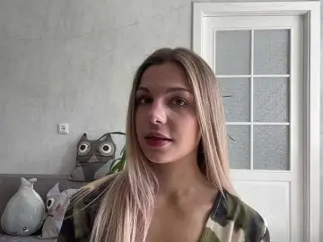 Bongacams Private Sex Chat of CarlotaWnorowski