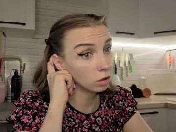 Bongacams Live Sex Cam of Fist-ashka
