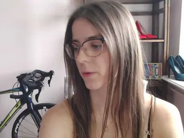 Bongacams Live Sex Cam of MegiKiss