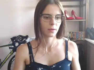 Bongacams Free Porn Cam of MegiKiss