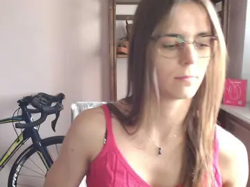 Bongacams Free Porn Cam of MegiKiss