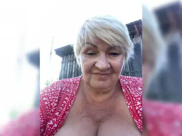 Bongacams Free Live Porn of laura-milf