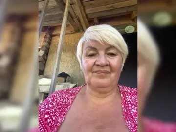 Bongacams Live Sex Cam of laura-milf
