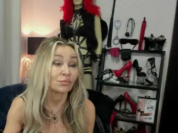 Bongacams Nude Webcam of soft-crystal