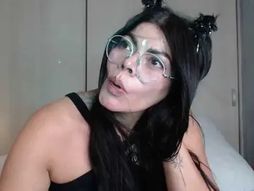 Bongacams Free Live Porn of JennCroft