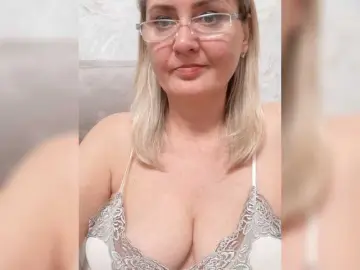 Bongacams Nude Webcam of SexiestJess45