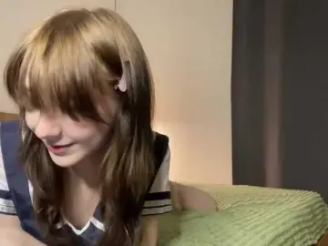Bongacams Watch Live Sex Cams of Lia-Kim