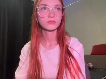 Bongacams Live Sex Cam of MadonnaVanson