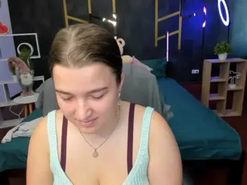 Bongacams Watch Live Sex Cams of Miaa-Berry