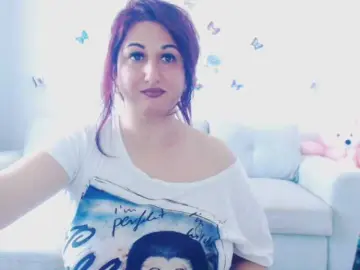 Bongacams Watch Live Sex Cams of mayarebecca