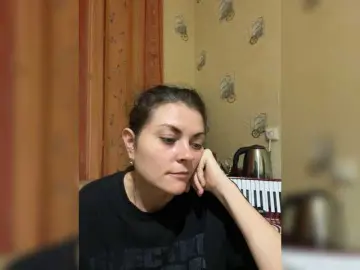 Bongacams Watch Live Sex Cams of AhataV