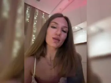 Bongacams Sex Cam of EnlivenLuv