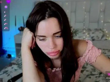 Bongacams Watch Live Sex Cams of Little-kitticat