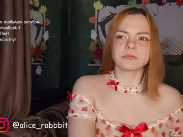 Bongacams Nude Webcam of AliceRabbit