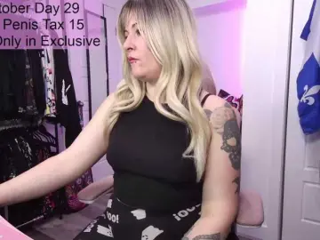 Bongacams Free Porn Cam of gennyrock