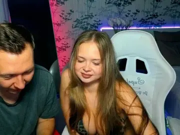 Bongacams Free Porn Cam of LoveAndSex24