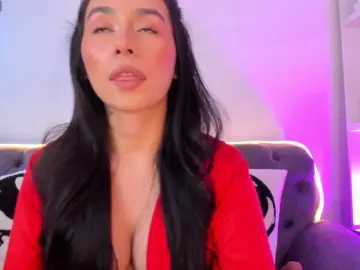 Bongacams Live Sex Cam of EllieMitchell
