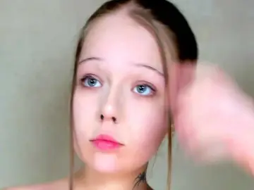 Bongacams Free Live Porn of MelMooon