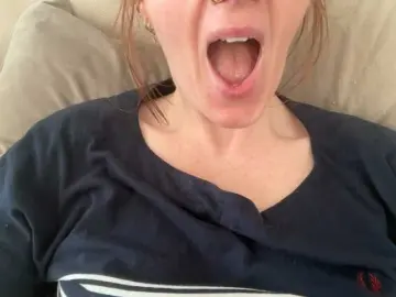 Bongacams Live Sex of REDHEADROSIE