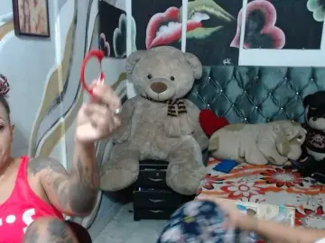 Bongacams Watch Live Sex Cams of Manazahot99