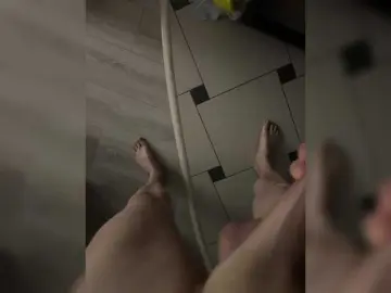 Bongacams Watch Live Sex Cams of velaskesssz