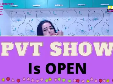 Bongacams Watch Live Sex Cams of SpicyBrunnete