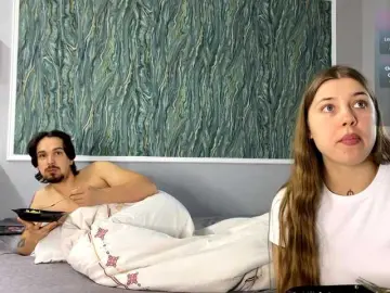 Bongacams Free Live Porn of Naughty-Mailey
