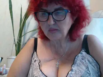 Bongacams Best live sex cam show of PeggySoft