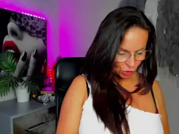 Bongacams Sex Chat of HelenSHOW1