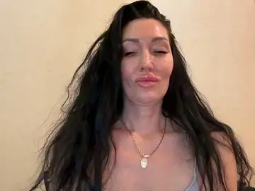Bongacams Live Porn of KorolevaQween000
